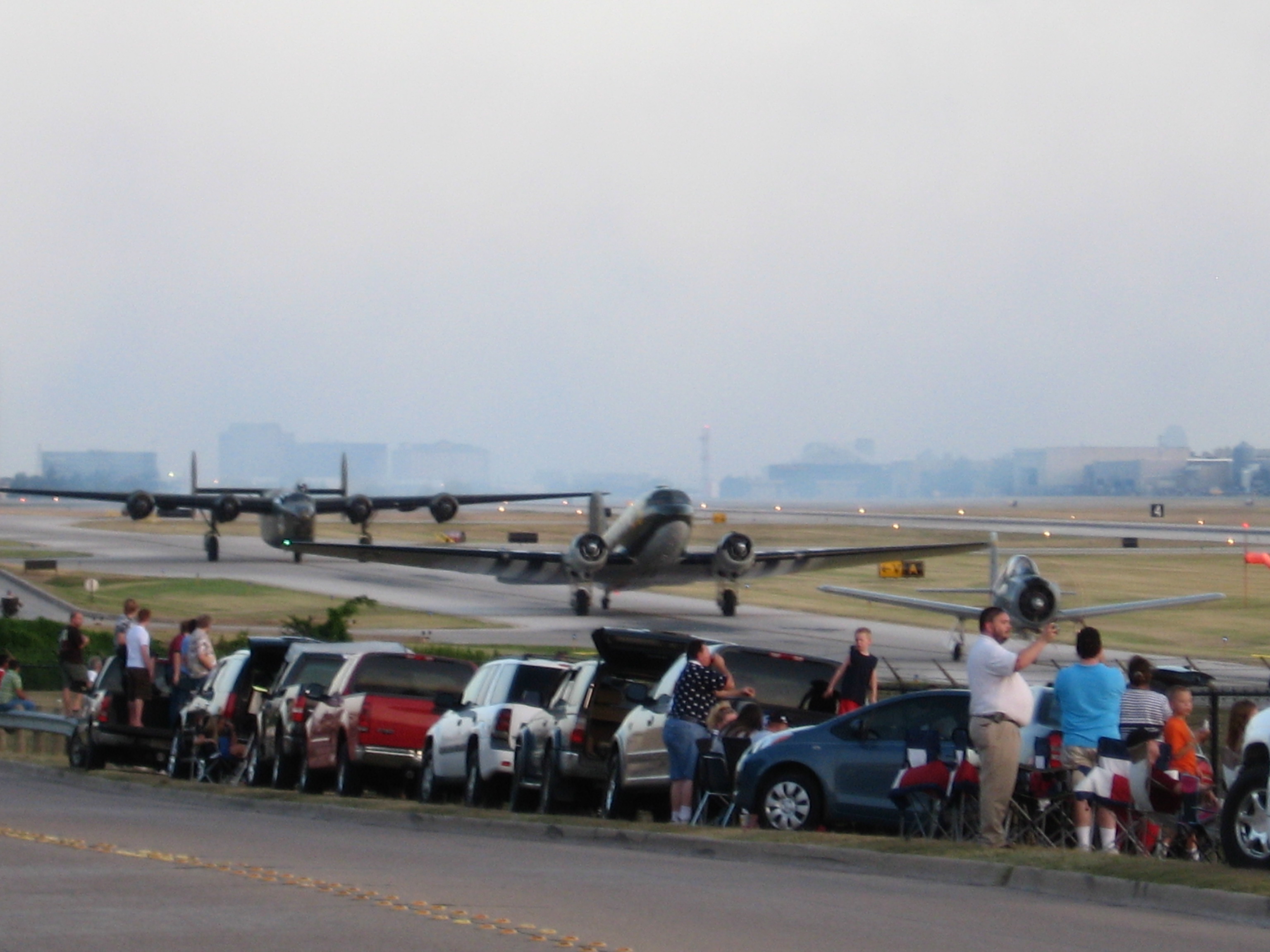 3049x2280 pixels (940K)